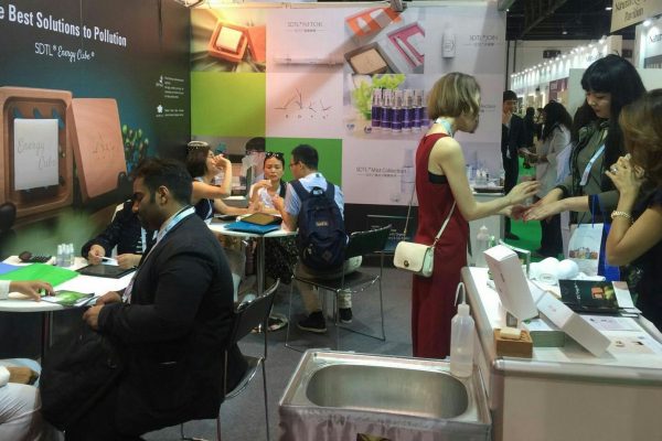 Beautyworld 4_1600 - 818918e0-3615-40e6-8513-1b08a4b64bc2